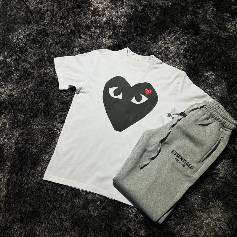 Play white T-shirtxblack