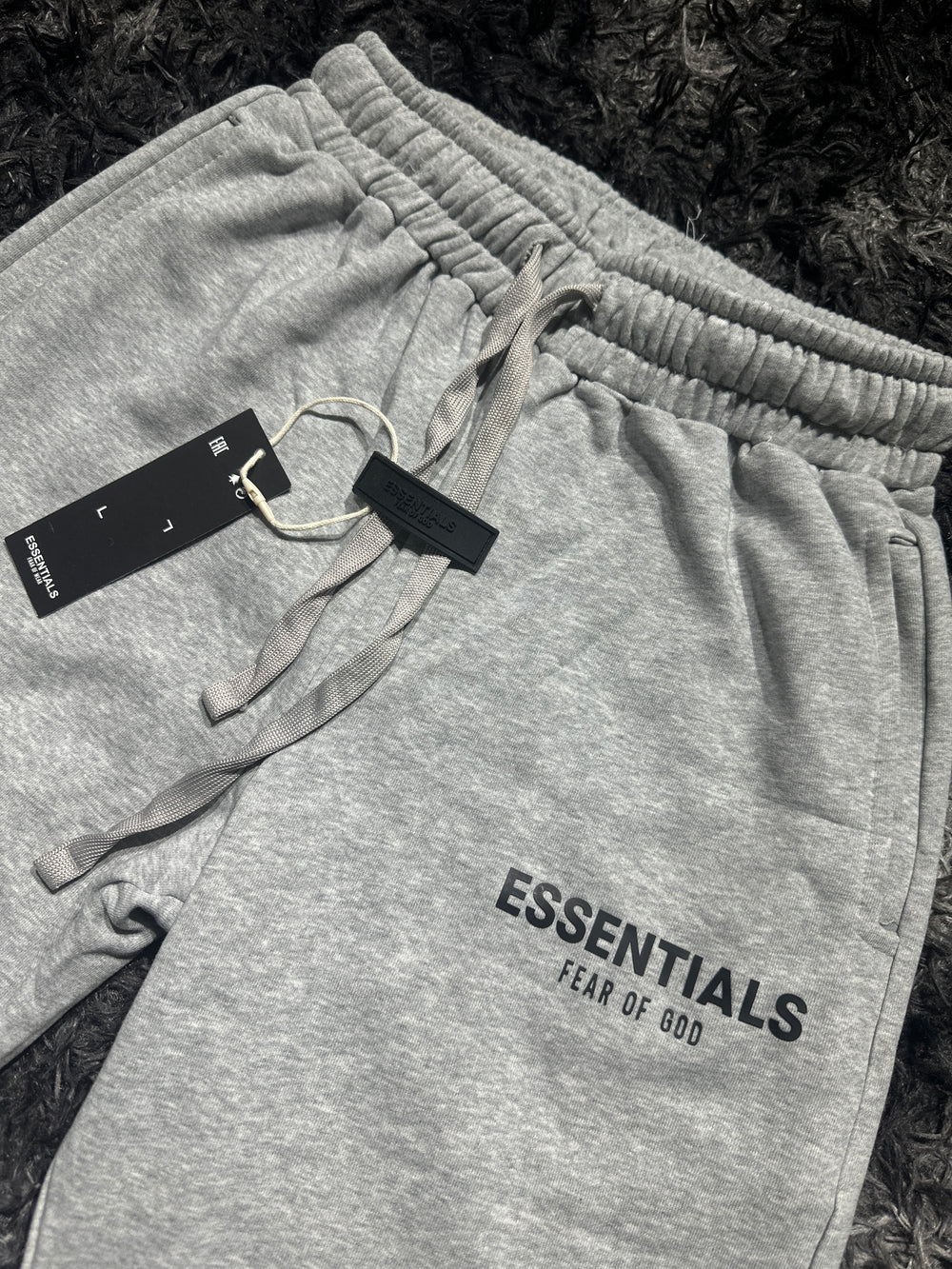 Essntials pants