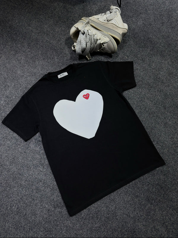 white cdg full heart t-shirt
