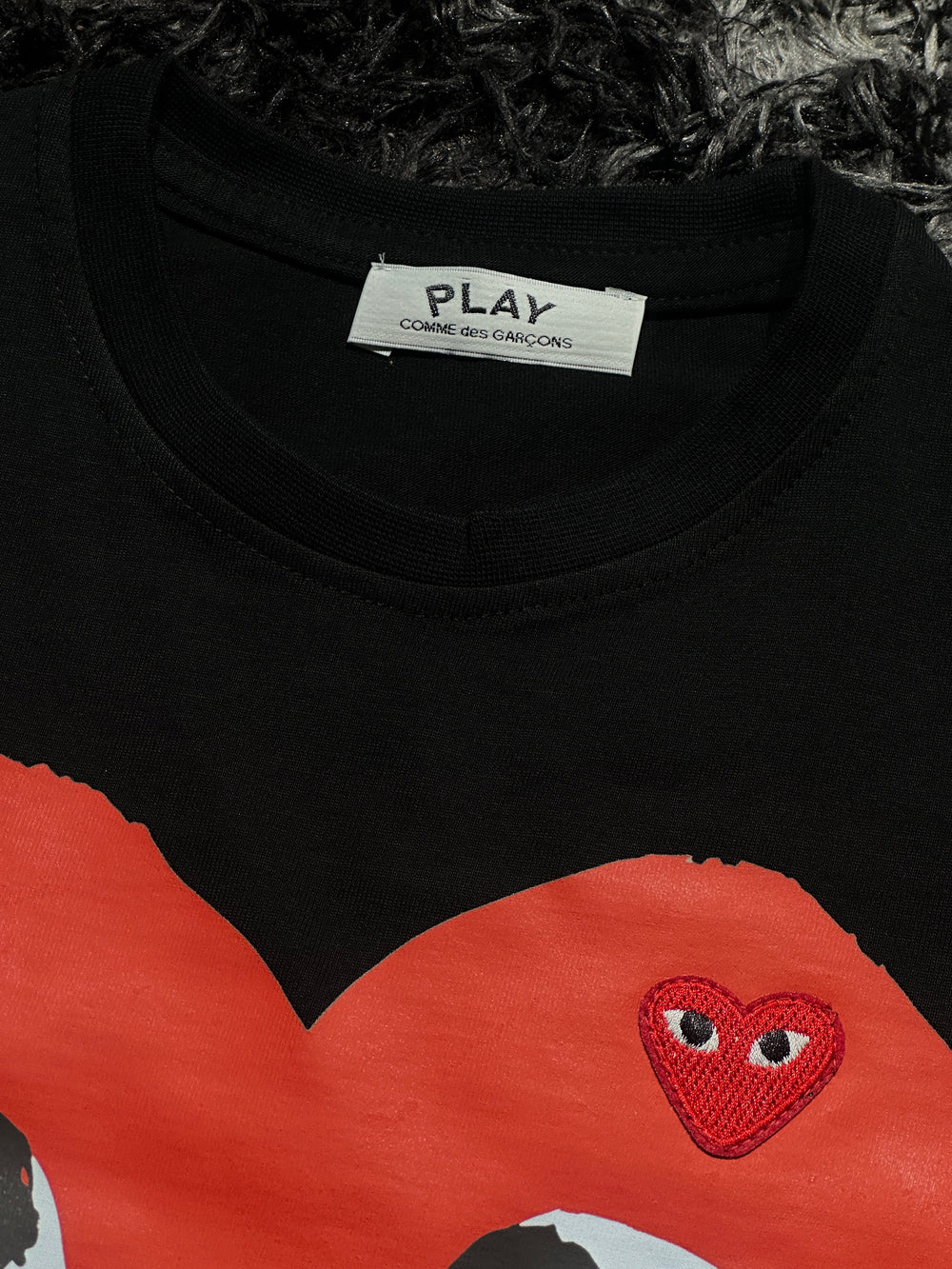 Black Red Play-T-shirt
